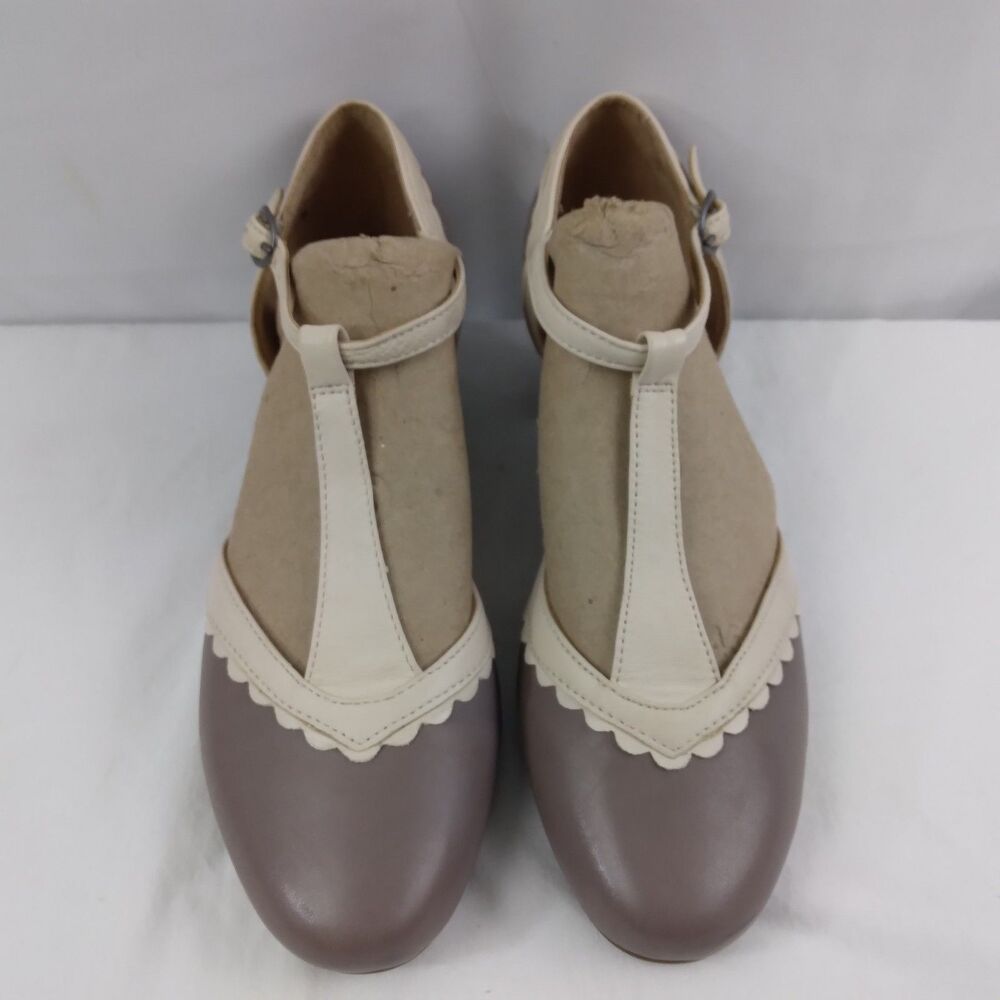 Hotter Women's 'Vivienne' Taupe T-Strap with French Heel Shoes Size UK 4 US 6 - Picture 3 of 13